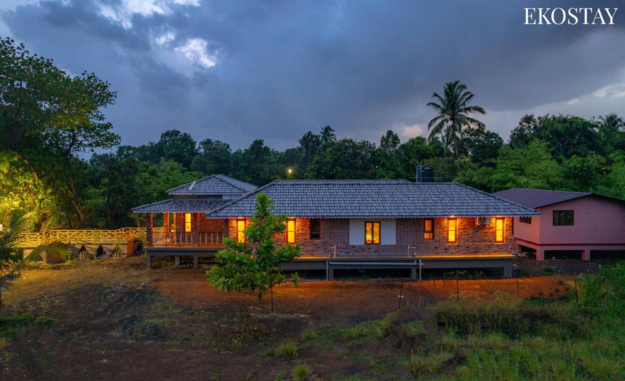 Ekostay- Caribbean Villa Panvel Buitenkant foto